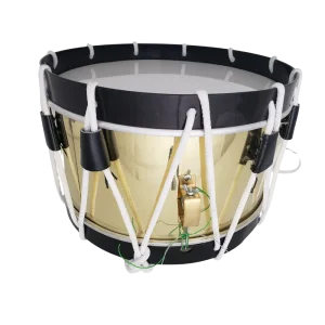Tambor reglamentario vaso de latón con aros de aluminio ionizado negro con piola blanca